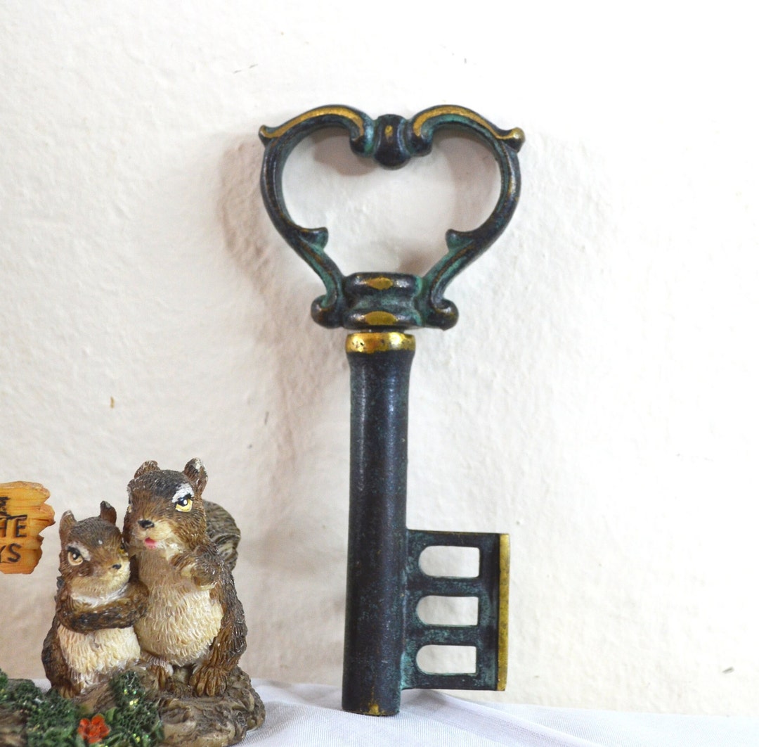 Brass Key Corkscrew, Ornate Skeleton Key Cork Screw Wine Bottle Opener ...