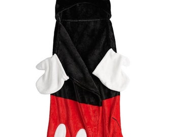 Disneys El Gran Lanzamiento encapuchado