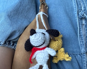Gehäkelter Taschenanhänger: Snoopy & Woodstock - Handgemachtes Accessoire
