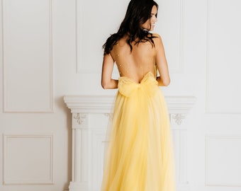 Laila - Long yellow tulle dress