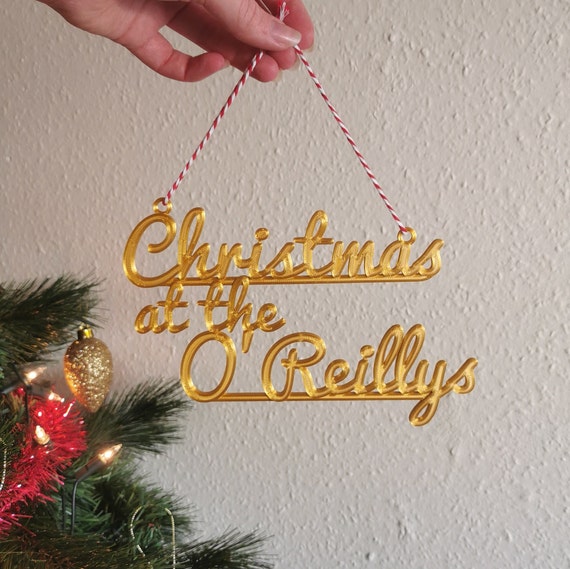 Custom Hanging Christmas sign, Personalised Family name Christmas Decoration, gift - 3D printed