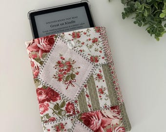 Kindle Pink Floral Patchwork Handmade Quilted Sleeve, Kindle Sleeve, Kindle Pouch, Kindle Cover, Kindle Protection, Kindle Gift, Sleeve