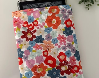 Kindle Multicolor Floral Quilted Sleeve, Kindle Sleeve, Kindle Pouch, Kindle Cover, Kindle Protection, Kindle Gift, Padded Kindle Sleeve