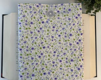 Lilac Floral Print Quilted Book Sleeve, Book Pouch, Book Cover, Kindle Cover, Book Protection, Book Gift, Padded Book Sleeve, Bible Sleeve