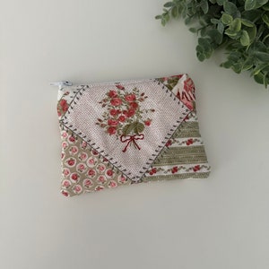 Monedero acolchado con estampado floral hecho a mano, monedero, portamonedas, billetera, lindo regalo, billetera acolchada, tarjetero, monedero