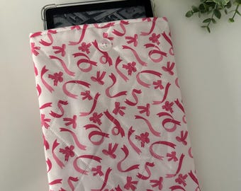 Kindle Pink Bow Quilted Sleeve, Kindle Sleeve, Kindle Pouch, Kindle Cover, Kindle Protection, Kindle Gift, Padded Kindle Sleeve, E-reader
