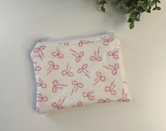 Pink Bow Print Quilted Coin Pouch, Coin Purse, Coin Holder, Wallet, Cute Gift, Quilted Wallet, Card Holder, Change Purse, Coquette Bows