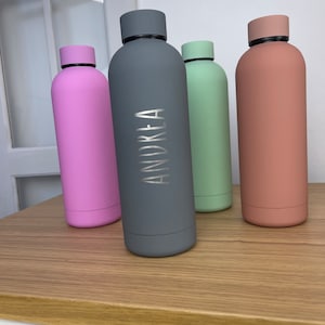 drinking bottle, engraved bottle, water bottle, personalized bottle, personalized drinking bottle, birthday, Christmas, party favor