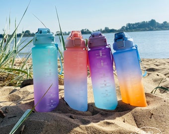 Trinkflasche mit Strohhalm | Wasserflasche personalisiert | 1 Liter | Trink Challenge | Wasser trinken | Water Challenge | Sport Flasche 1L