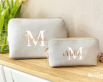 Personalized cosmetic bag with initial and name | Personalized cosmetic bag | personalized toiletry bag | Make-up bag