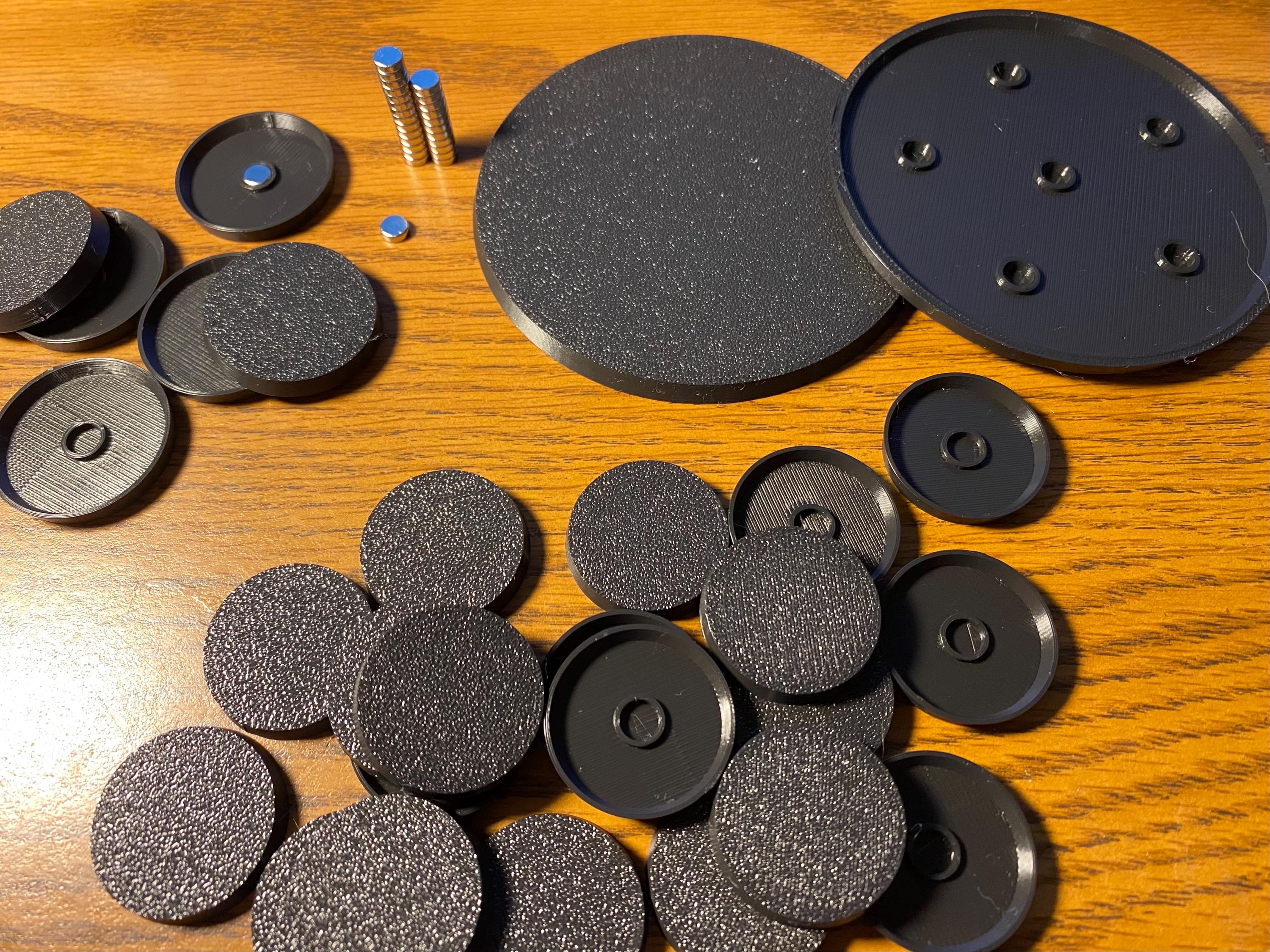 4 Socles Ronds 60mm Type Rocaille Pour Wargame – Emplacements Aimants 5mm – Neufs