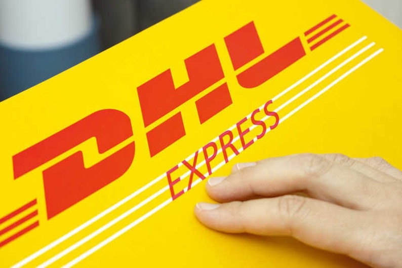 DHL Express-Versand für Eilbestellungen ADDICTEDbepoker Bild 3