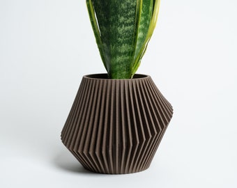 Geometric Planter. Modern Planter. Small Succulent Pot. Mini Planter in Brown