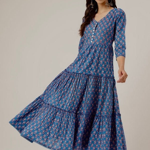 Robe 100 % coton à plusieurs niveaux à fleurs indigo Bloc fait main Imprimé-Dentelle au crochet-Cou en V Décontractée-Occasionnelle Robe d'été-Bohème-Durable