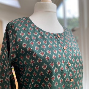 Handblockdruck Tunika-Kurti aus reiner Baumwolle-Grüne kleine florale Rundhalsbluse-lässig-Indischer Ethno-Druck-nachhaltig-Urlaub Bild 5