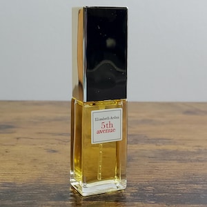 1990s Elizabeth Arden &#39;5th Avenue&#39; Eau de Parfum .33 oz Purse Spray Travel Size