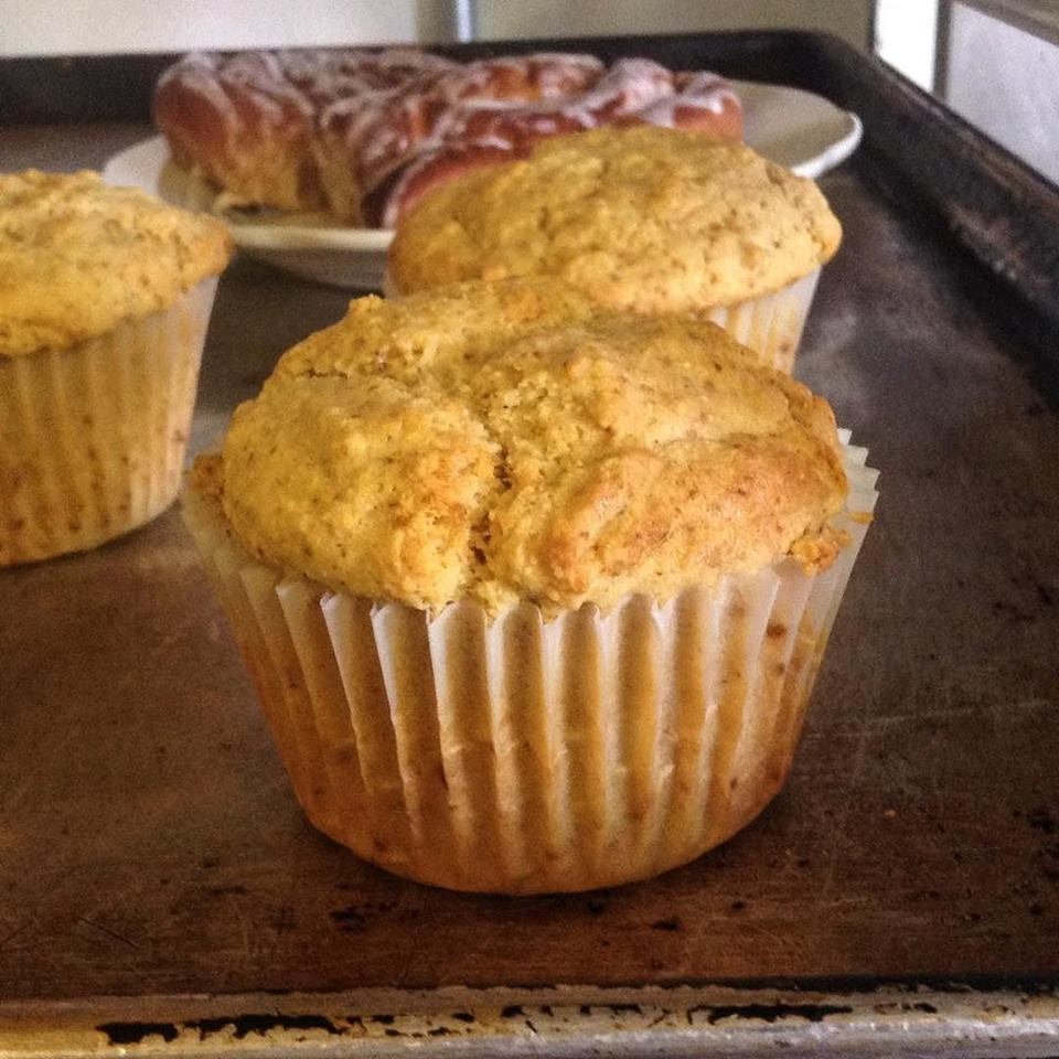 Low Sodium Corn Muffin/cornbread Mix. Makes One Dozen Muffins. Add Eggs