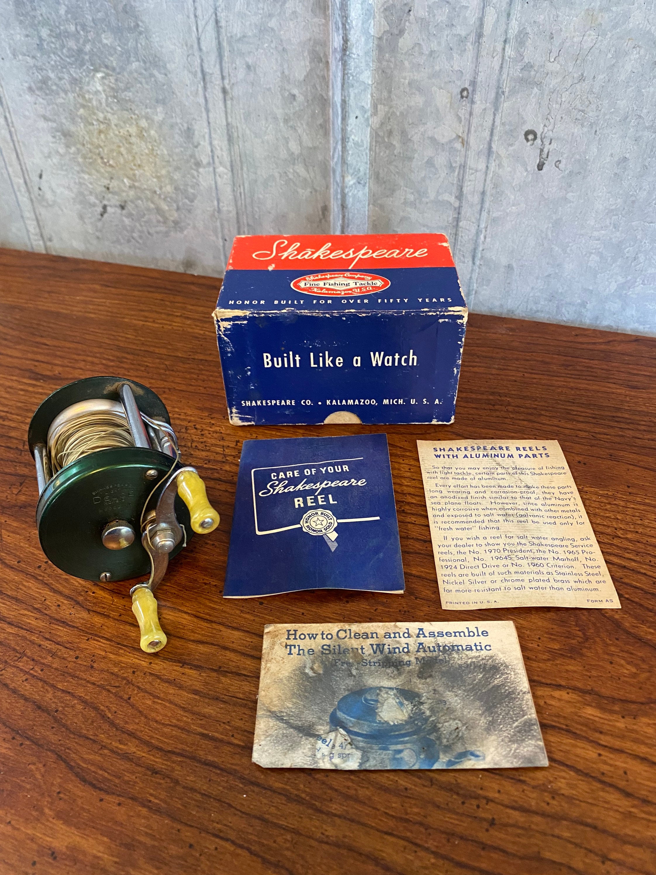 Antique Shakespeare 1910 Lightweight Deuce Fishing Reel With Original Box 