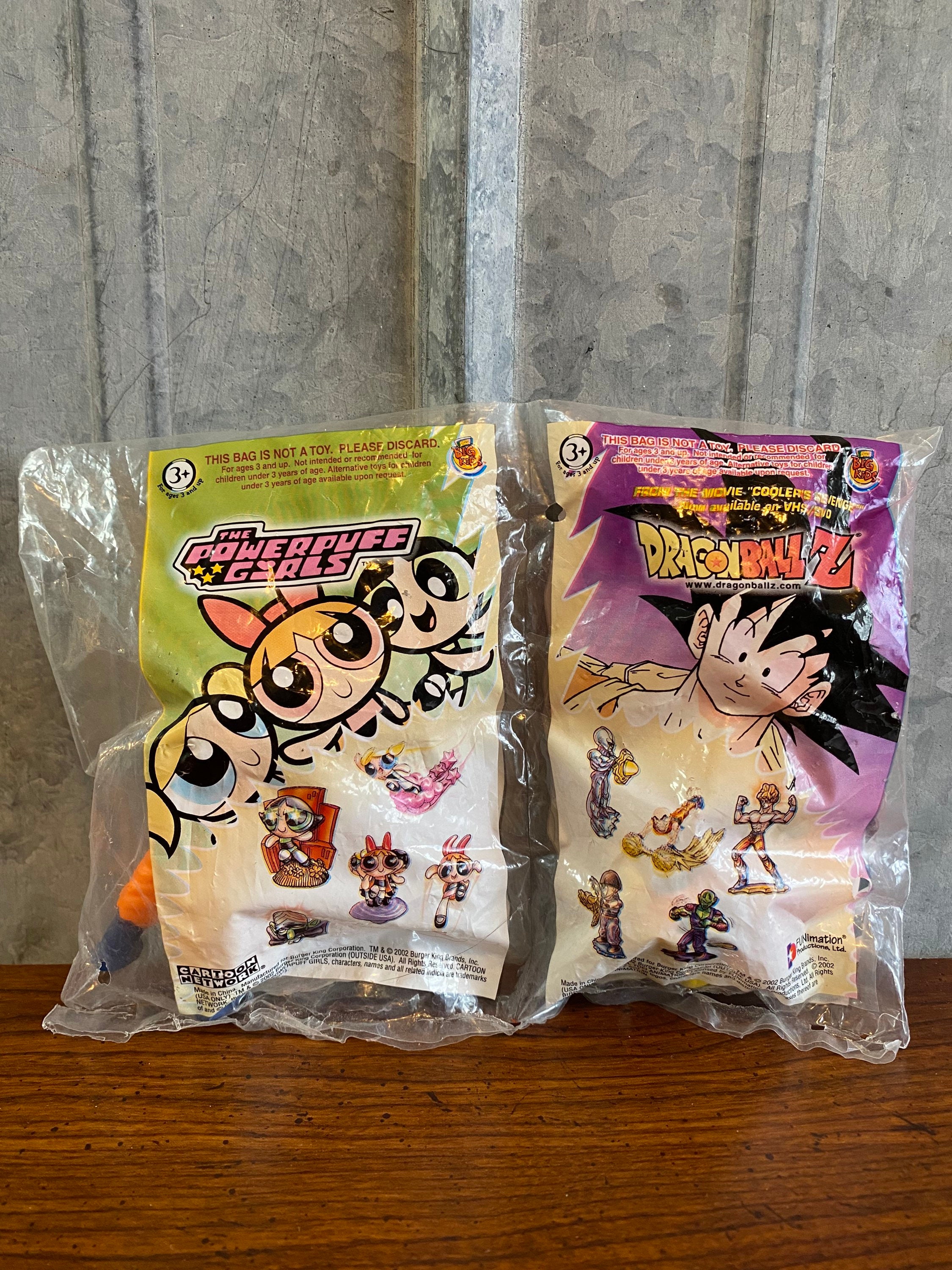 バーガーキング キッズミール ドラゴンボール パワーパフガールズ セット c Vintage Burger King Dragonball Z & Power Puff Kids Toys - Set of 2