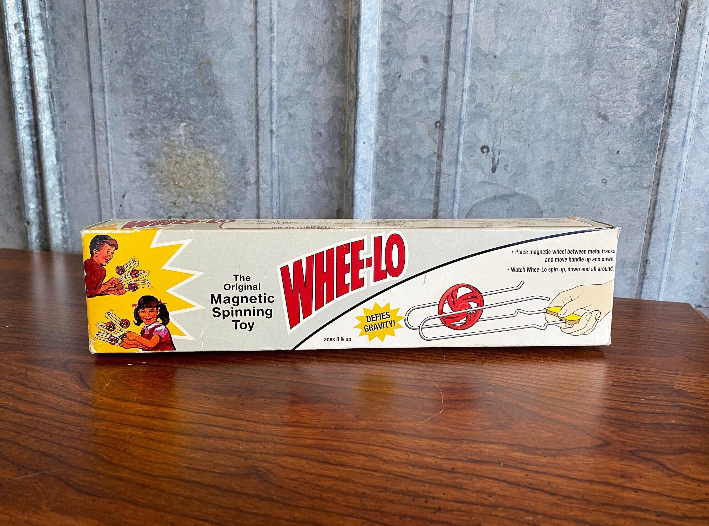 ヴィンテージアメトイ　whee-lo Vintage Whee-lo Magnetic Spinning Toy - Etsy