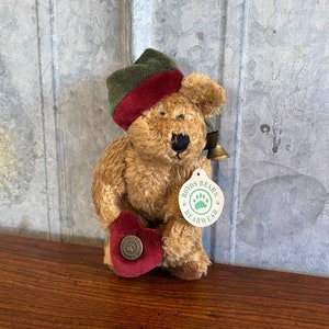 Boyd’s Bears Bearwear Plush