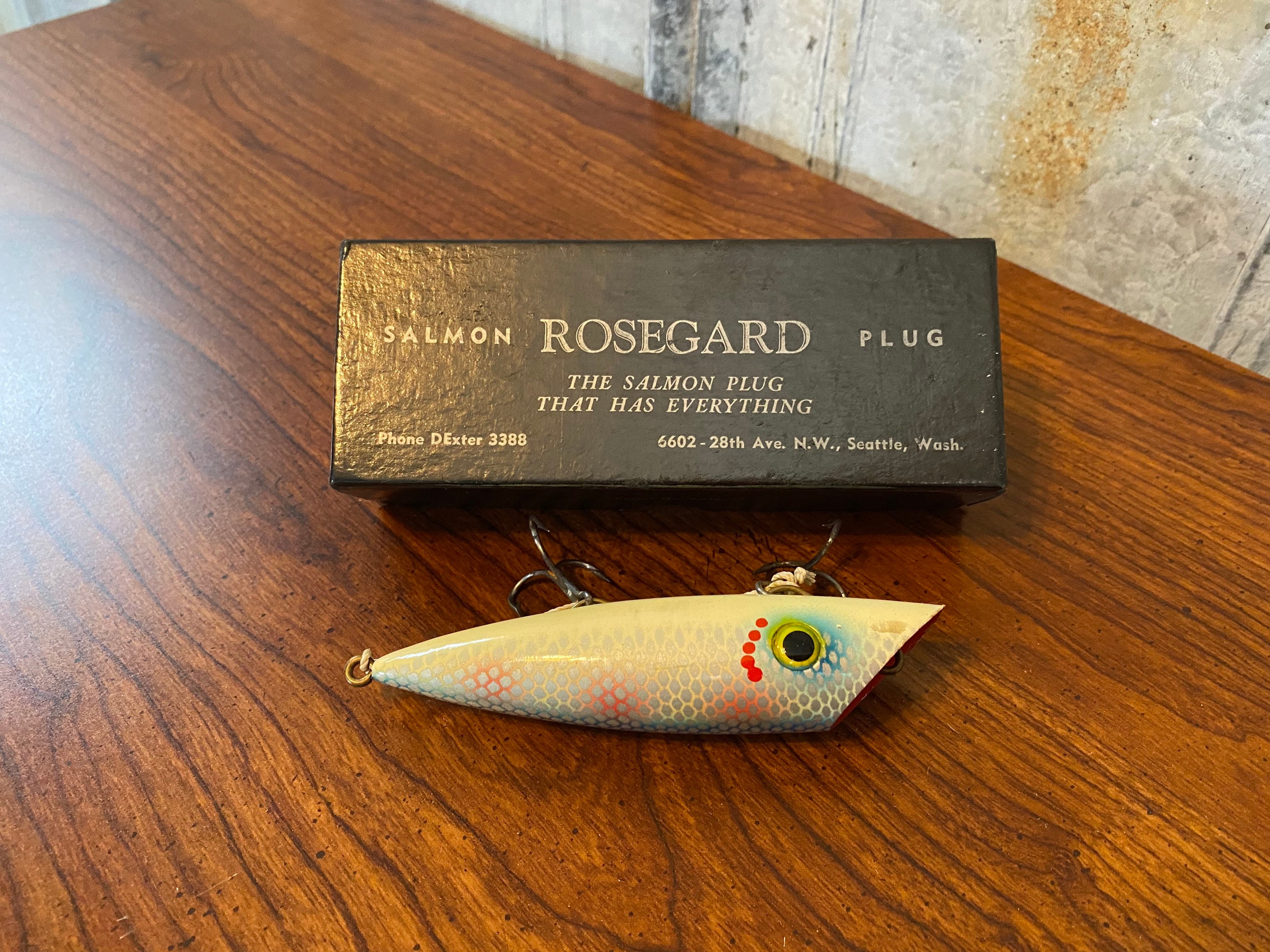 Edward Lipsett Sea King salmon plug, 7 wood lure