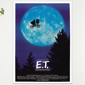 E.T. The Extra-Terrestrial Movie Art Film Poster Print Wall Art Gift  A4 A3