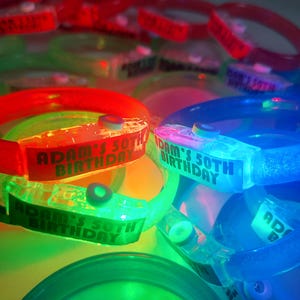Personalized LED Light-Up Festival Wristband – Glow in the Dark Party Favour - Coldplay - Butlins - Take That - Stadium - Party