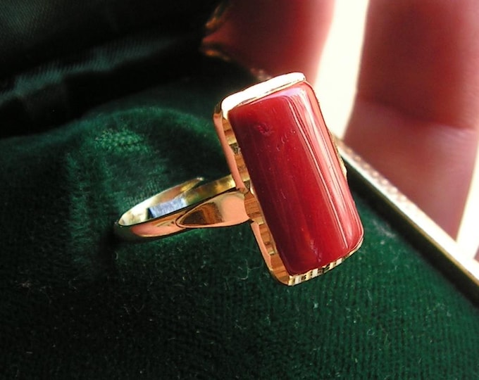 Coral Ring, Blood Red Coral, Aka Color Gem, Real Gemstone, Exclusive Gift, Solitaire Ring, Unique Coral Jewelry