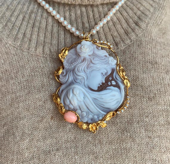 Collana perle cammeo retrò, catena dorata, gioielli moda donna, regalo anniversario, gioielli vintage