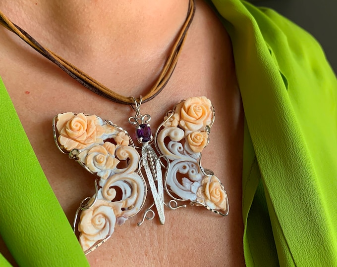 Cameo Butterfly Pendant Necklace, Elegant Gift Idea, Wedding Jewelry, Bridesmaid Necklace, Friendship Symbol