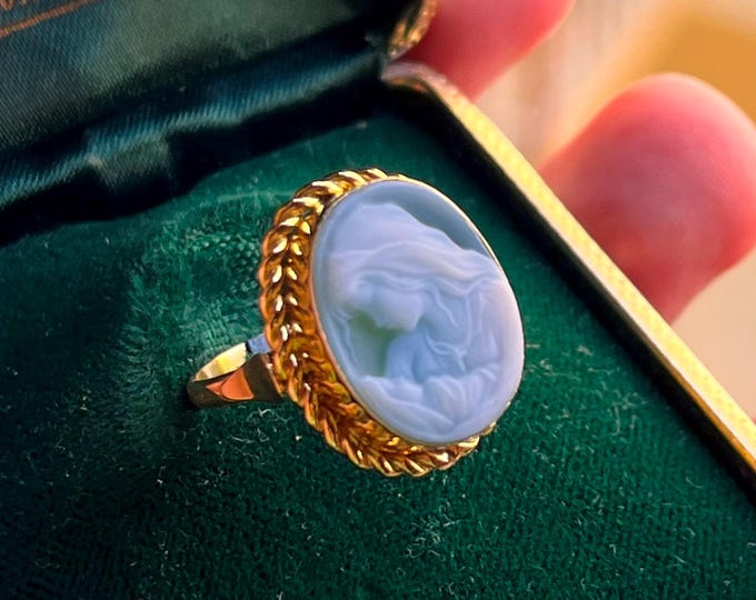 Maternity Cameo Ring, Gold-Plated 925 Sterling Silver Mother and Child Ring, New Mom Jewelry, Maternity or Baby Shower Gift