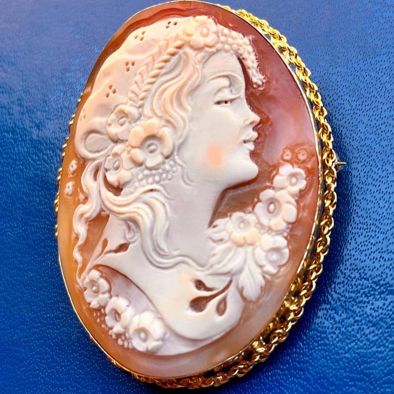 Collana cammeo artigianale stile fantasy, regalo per lei, gioiello femminile esclusivo image 9