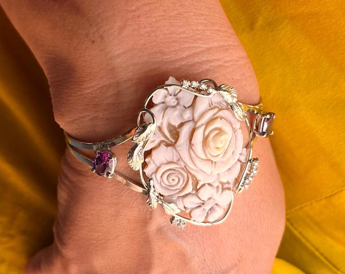 Handmade Flower Bracelet with Shell Cameo, Roman Style Jewelry, Made in Italy, Unique Gift