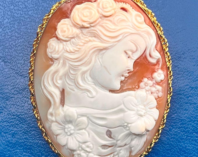 Genuine Cameo Necklace, Classic Cameo, 18K Gold Necklace, Handmade in Italy, Sea Shell, Wedding Gift, Free Shipping