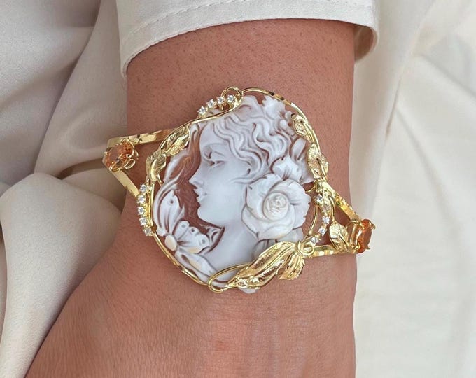antique style victorian shell cameo bracelet made in italy profile of a woman