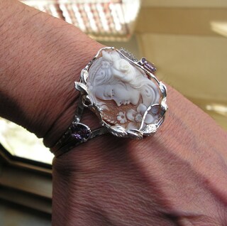 Bracciale A Cerchio Aperto In Argento 925, Diametro 6,2 Cm, Larghezza 5 Mm, Peso 14,87 G, Donna