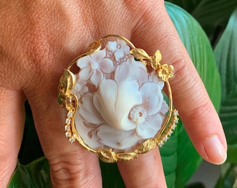 Vintage Shell Cameo Flower Ring, Handmade Floral Jewelry, Gift for Her, Bridesmaid Gift, Unique Bridal Accessory