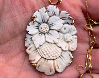 Hand-Carved Shell Daisy Cameo Pendant, 18k Gold Sterling Silver, Italian Floral Jewelry