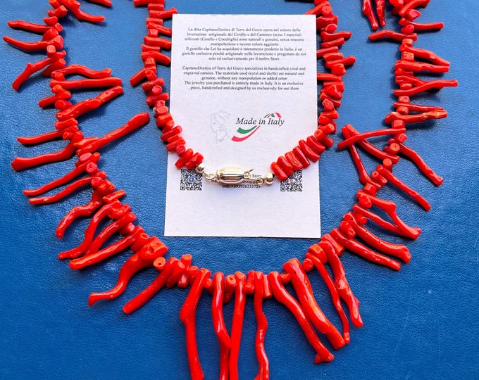 Girocollo corallo naturale a rami, fatto a mano in Italia, gioiello estate 2026