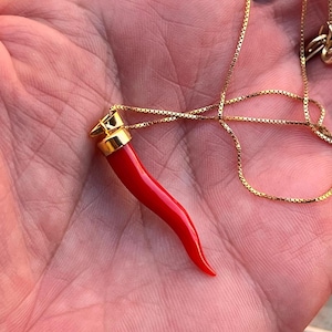 Corno Amuleto Corallo, Cornetto Portafortuna, Gioiello Fortuna, Collana Corallo, Regalo Unico, Girocollo Corallo
