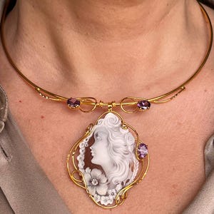 Ręcznie robiony włoski naszyjnik z muszli z kameą: elegancki naszyjnik rzemieślniczy