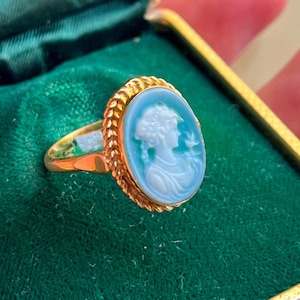 Rare Lady Cameo Ring, Natural Green Agate, Unique Jewelry, Gift for a Lover, exclusive woman