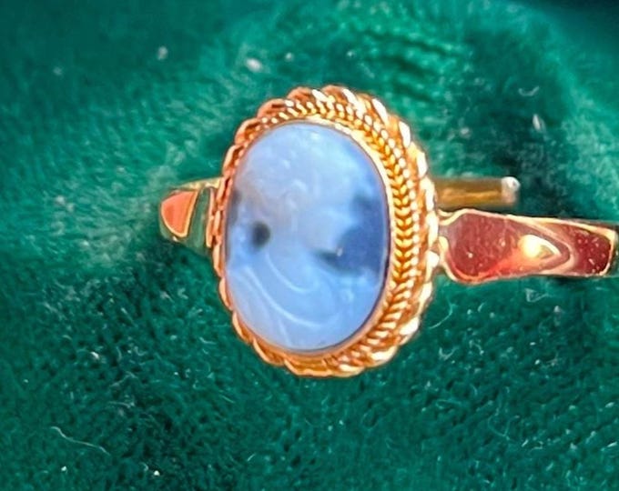 Anello regolabile con cammeo blu: argento sterling placcato oro 18k