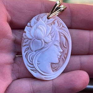 Ciondolo cammeo vintage, collana cammeo antica da donna, ciondolo cammeo con ritratto, ciondolo con ciondolo cammeo regalo per la sua donna elegante gioiello artigianale