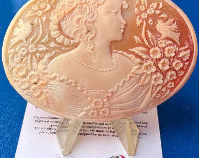 Handmade shell cameo art, romantic lady relief, Italian artisan carving