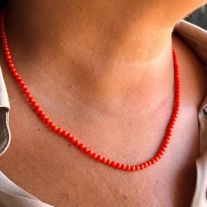 Collana Corallo Mediterraneo rosso , Accessorio Boho Chic, elegante Collezione Moda, Gioielli Artigianali