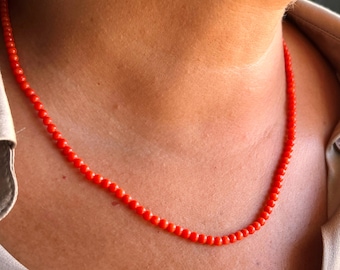 Collana Corallo Mediterraneo rosso , Accessorio Boho Chic, elegante Collezione Moda, Gioielli Artigianali