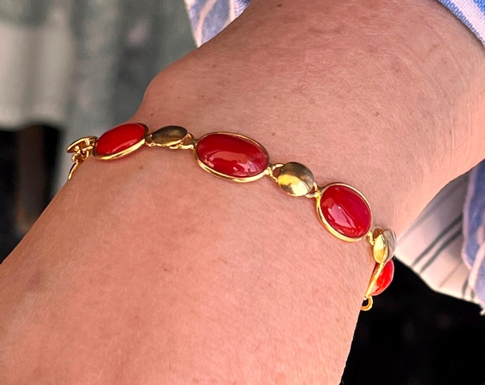 Coral Red Gemstone Bracelet, Handcrafted Natural Coral Jewelry, Artisan Red Coral Bracelet