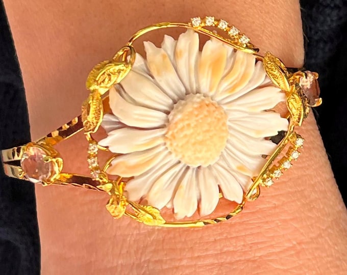 Hand Carved Daisy Shell Cameo Cuff Bracelet, Silver 925 , Gold 18k, Champagne Tourmaline & Crystals, Adjustable 18–25cm, Unique Italian